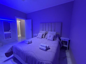 Отель Holiday house katanè, Катания